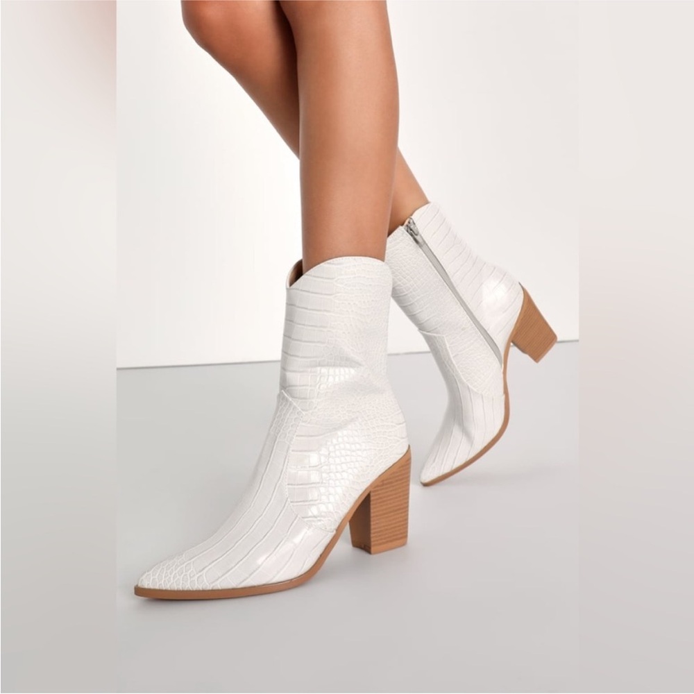 Crocodile Embossed Mid Calf High Heel boots Size 10